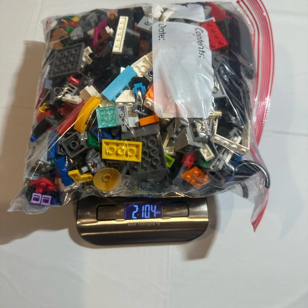 10.5 LB Bulk LEGO Mixed Building Pieces Lot